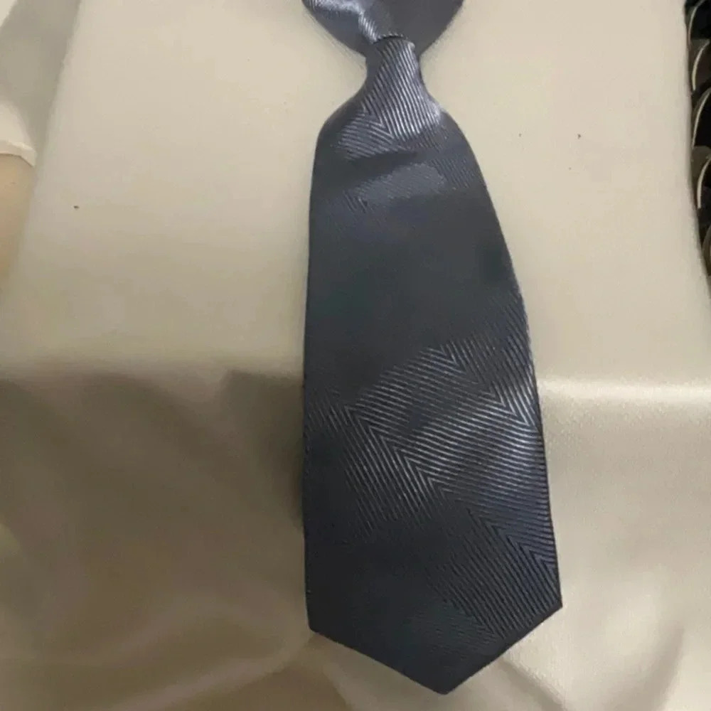 BOY’S Neckties - Picture 3 of 6